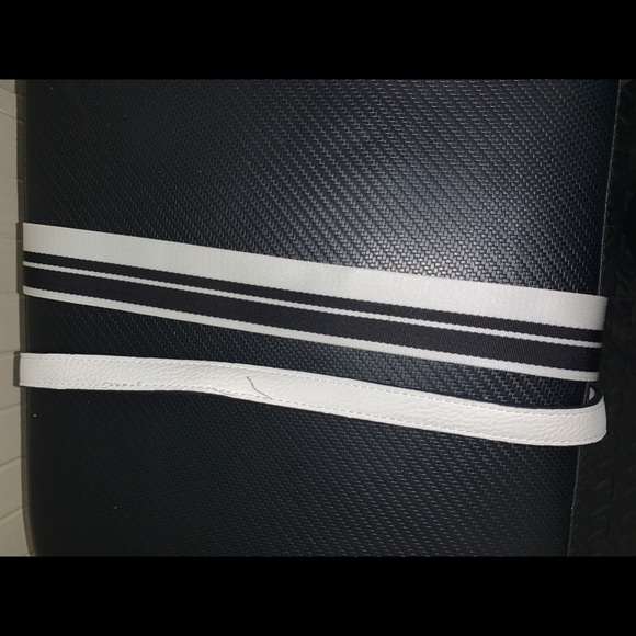 Steve Madden purse - Picture 4 of 5